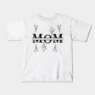 Mom: II Kids T-Shirt